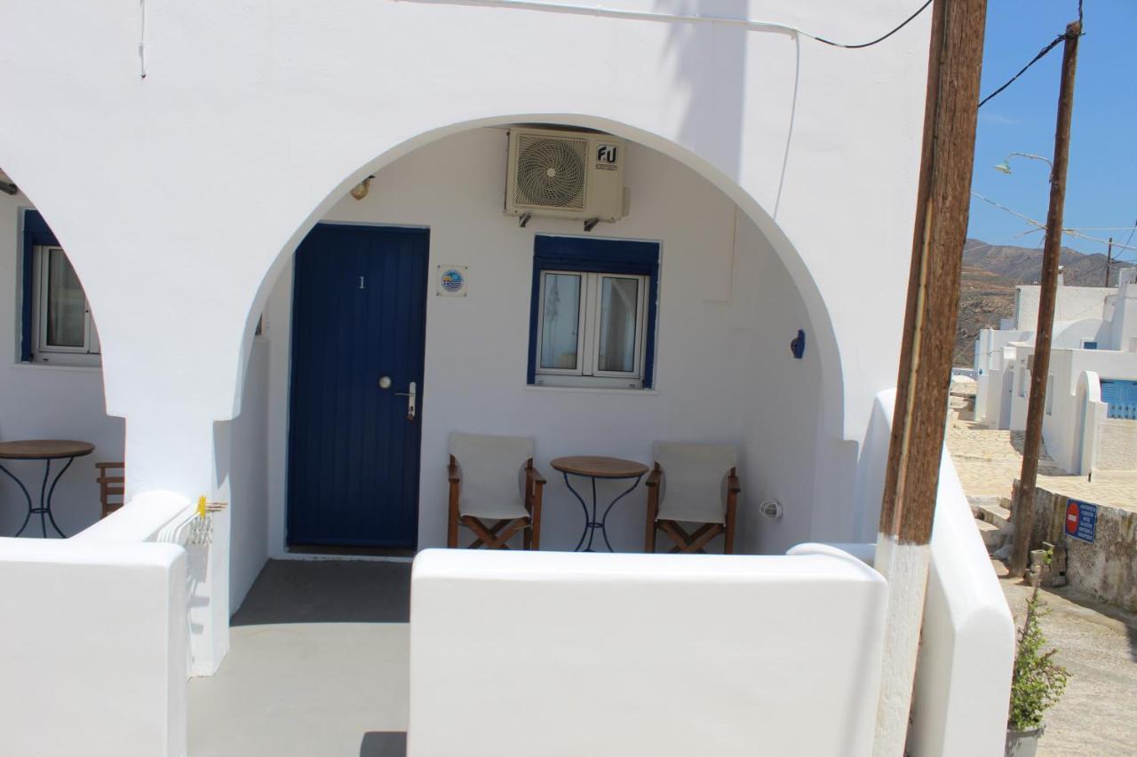 Meltemi Rooms And Studios Anafi Esterno foto
