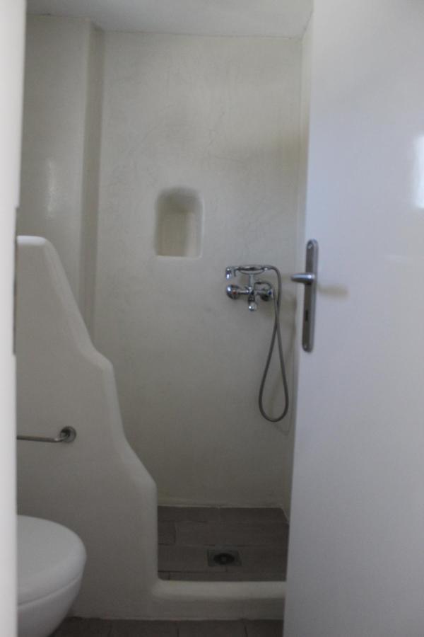 Meltemi Rooms And Studios Anafi Esterno foto