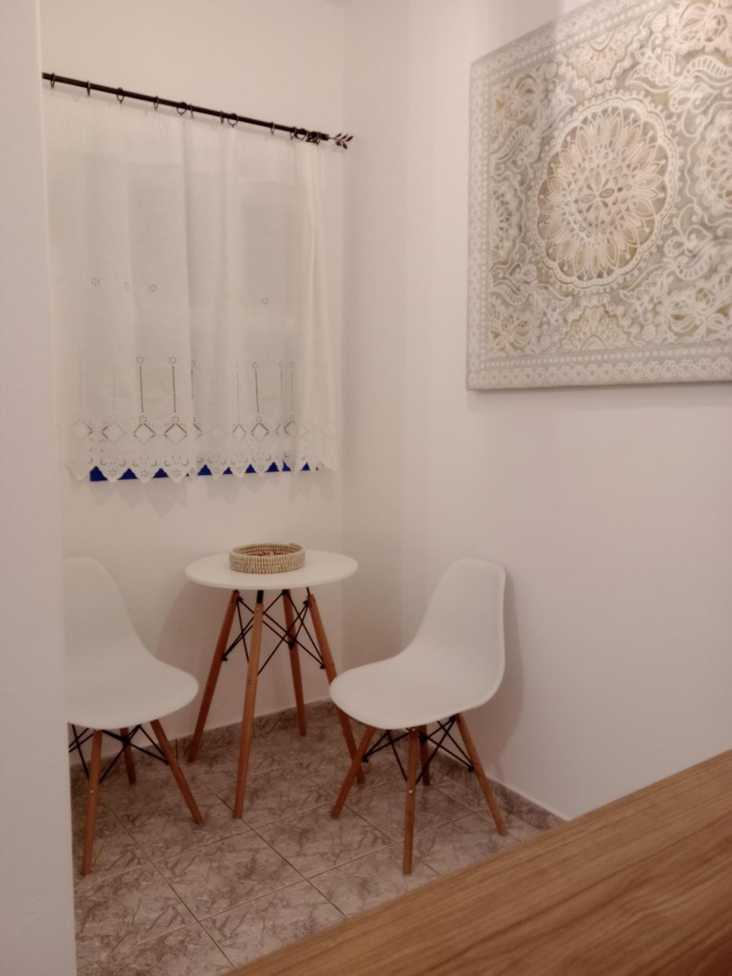 Meltemi Rooms And Studios Anafi Esterno foto